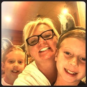 Meet your Posher, Becky